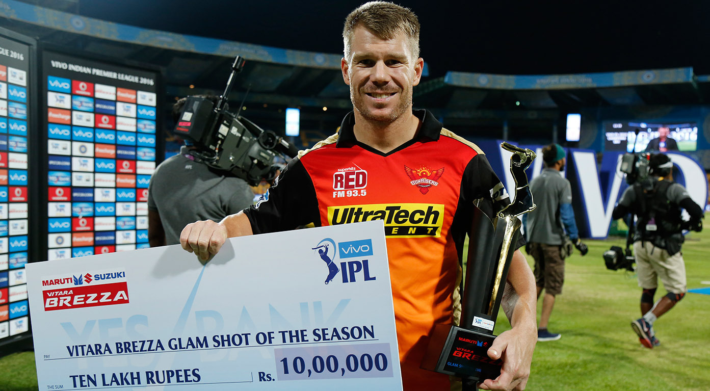 IPL 2016: Vitara Brezza Glam Shot of the Season – David Warner