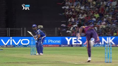 M29: RPS vs MI – Rohit Sharma Six