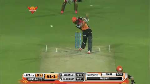 M52: SRH vs RCB – Moises Henriques Six