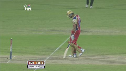 M57: DD vs RCB – Virat Kohli Six background