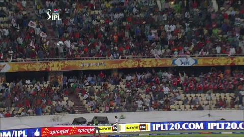 M25: SRH vs KXIP – Super Sixes