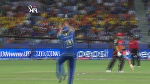 M20: MI vs SRH – Aaron Finch Wicket