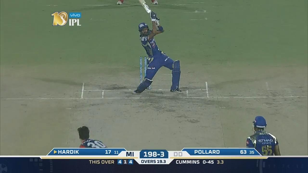 M45: DD vs MI – Hardik Pandya Six background