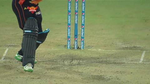 M52: SRH vs RCB – Eoin Morgan Six