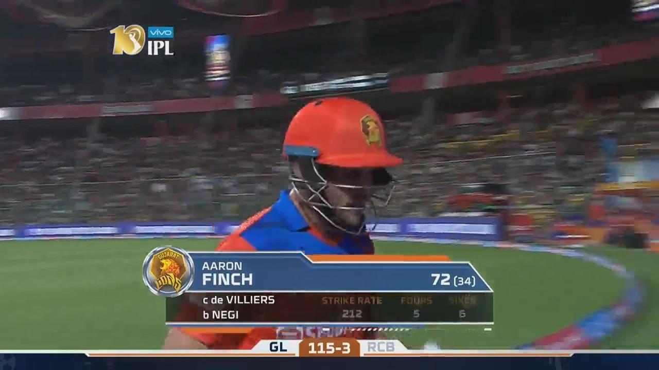 M31: RCB vs GL – Aaron Finch Wicket