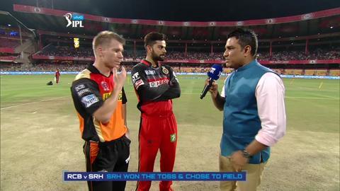 M4: RCB vs SRH – Toss background
