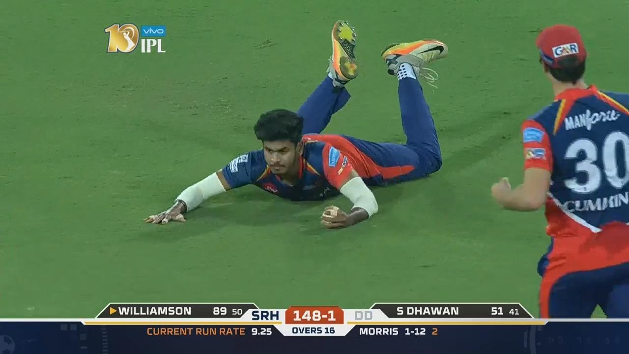 Sensational Shreyas grabs a stunner to dismiss Williamson