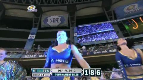 Match 19 DD vs MI – Harbhajan's Six