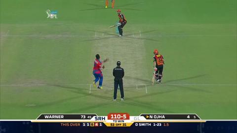 M59: GL vs SRH – Naman Ojha Six background