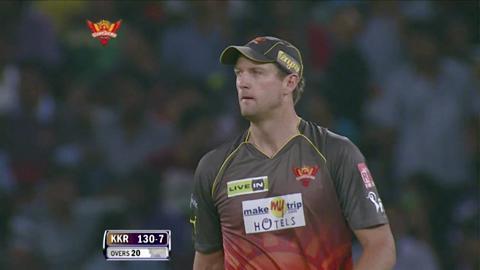 M72: SRH vs KKR – Yusuf Pathan Six background