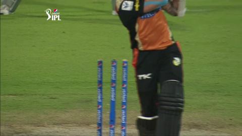 M9: KXIP vs SRH – Dale Steyn Wicket
