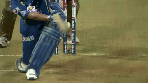 M53: MI vs KKR – Sachin Tendulkar Wicket background