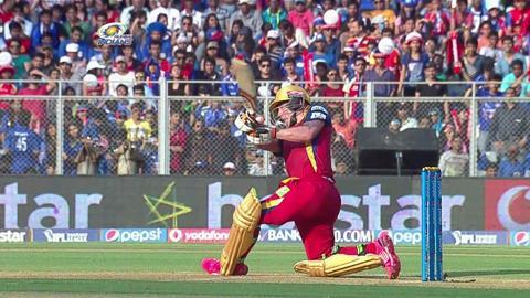 M46: MI vs RCB – AB de Villiers Six