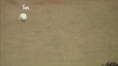 M10: MI vs DD – David Warner Wicket background