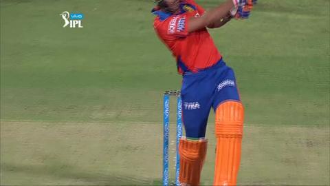 M57: GL vs RCB – Eklavya Dwivedi Six