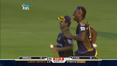 M8: SRH vs KKR – Russell-Chawla relay catch background