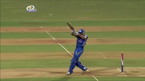 M41: MI vs KXIP – Rohit Sharma Six background