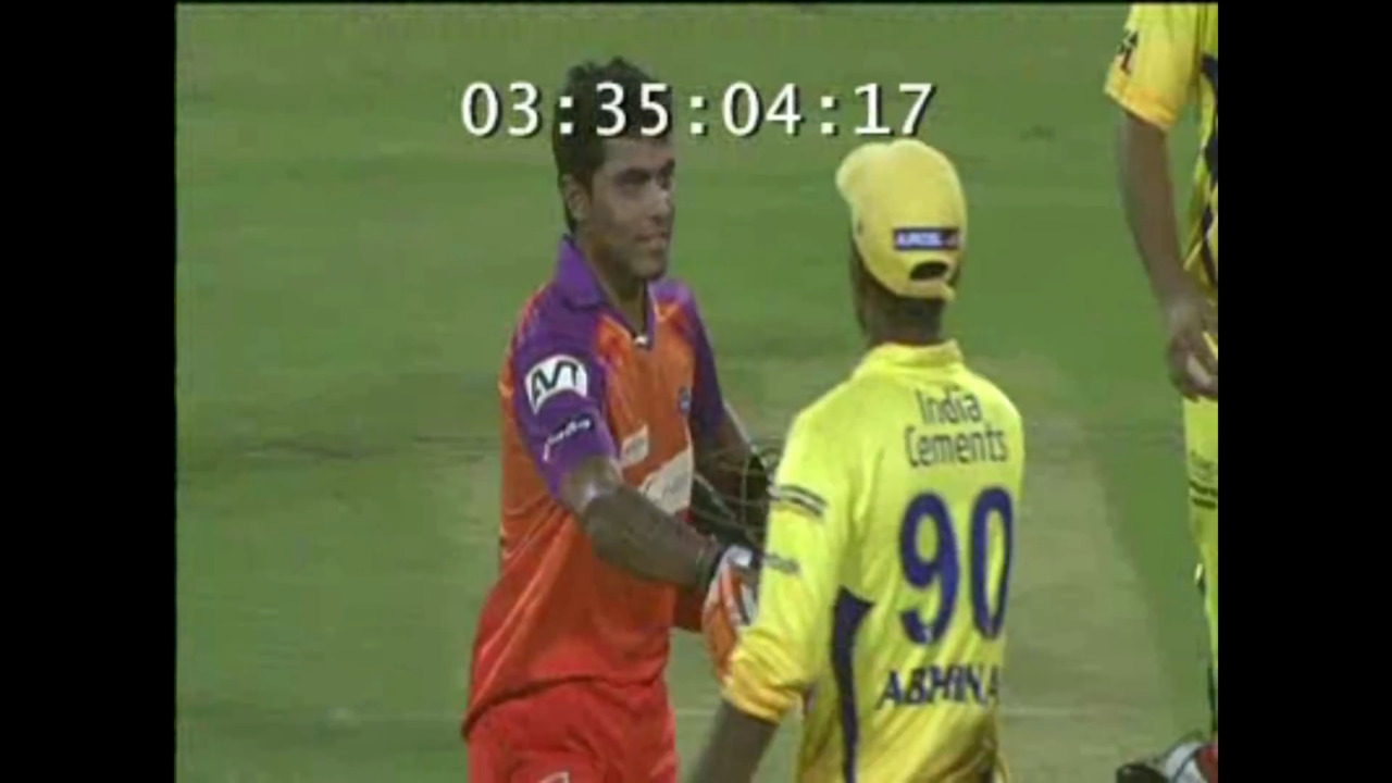 IPL 2011 Match 18 Highlights KTK vs CSK background