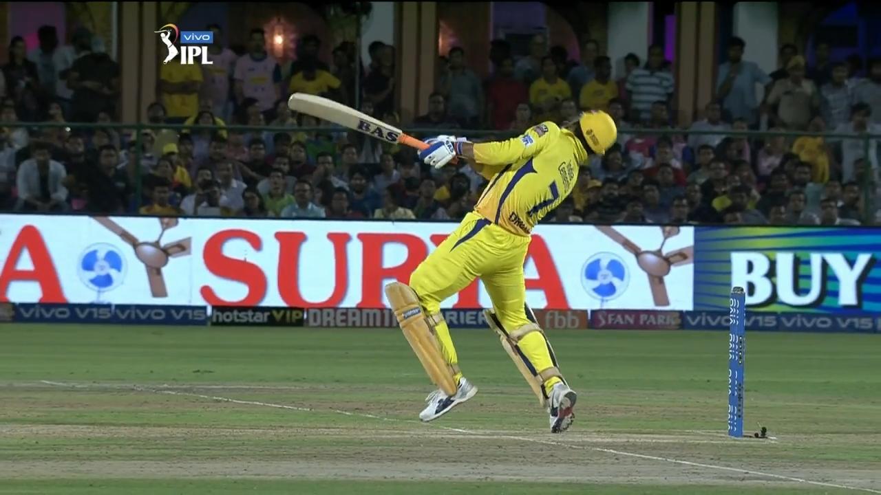 When Thala got struck on the head background