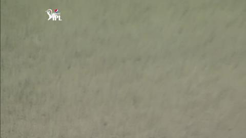 M37: CSK vs RR – Dwayne Smith Wicket