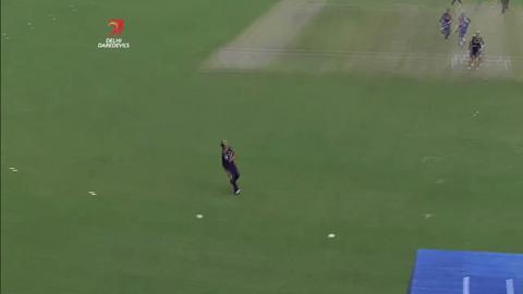 M28: DD vs KKR – Dinesh Karthik Wicket