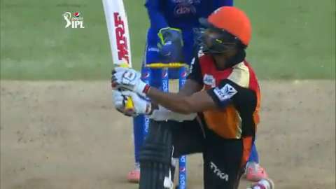 M23: MI vs SRH – Shikhar Dhawan Six