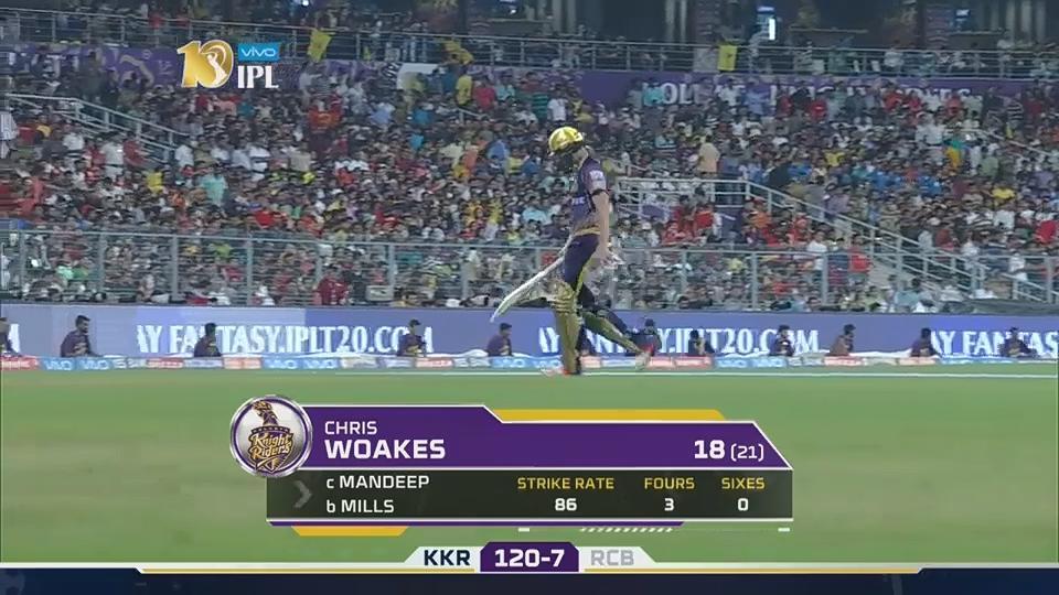 M27: KKR vs RCB – Chris Woakes Wicket