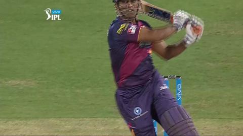 M16: RPS vs RCB – MS Dhoni Wicket background
