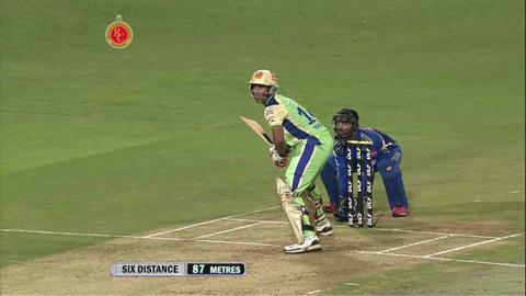 IPL 2012 Match 62 – RCB vs MI: Super Sixes