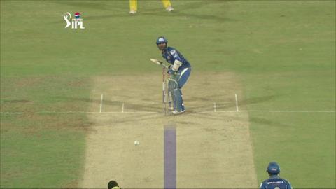 M5: CSK vs MI – Dinesh Karthik Wicket