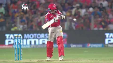 M14: KXIP vs KKR – Super Sixes