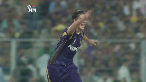 M47: KKR vs CSK – Dwayne Smith Wicket background