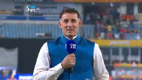 M27: SRH vs RCB – Preview by Michael Hussey background