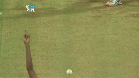 M14: MI vs RCB – Shane Watson Wicket