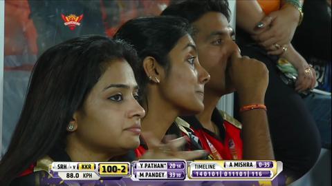 M43: SRH vs KKR – Yusuf Pathan Six