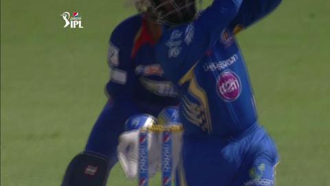 M16: DD vs MI – Ambati Rayudu Wicket background