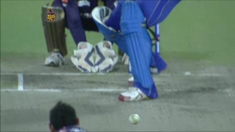 M47: KKR vs RR – Shane Watson Wicket background