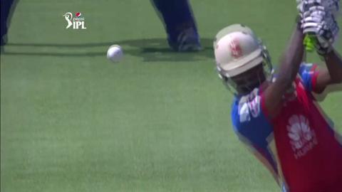 M14: RR vs RCB – Yogesh Takawale Wicket