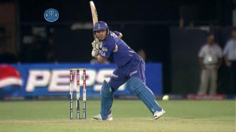 M40: RR vs RCB – Brad Hodge Six