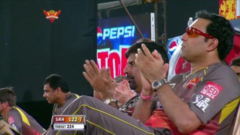 M54: SRH vs CSK – Karan Sharma Six
