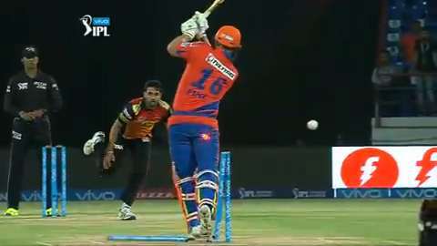 M15: GL vs SRH – Amazing Moments