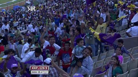 Match 17 KKR vs KXIP – Harmeet's Wicket