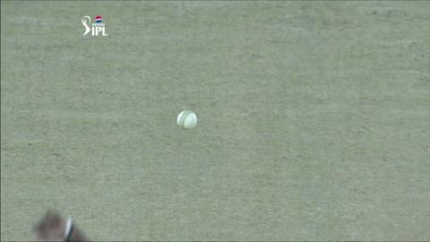 M67: KXIP vs DD – Virender Sehwag Wicket background