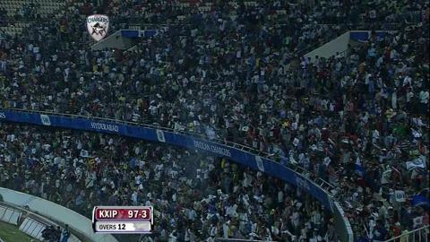 Match 53 DC vs KXIP – Hussey's Wicket