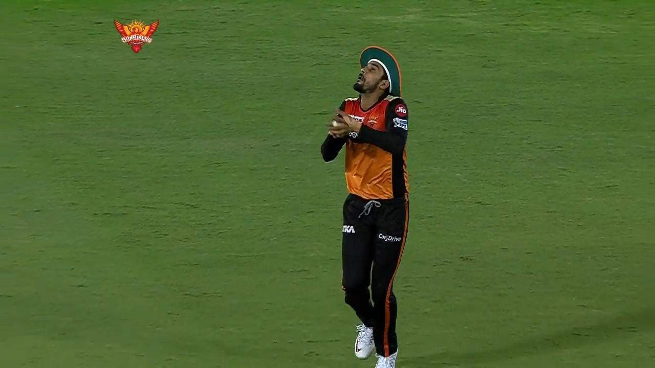 M11: SRH vs RCB – Yuzvendra Chahal Wicket background