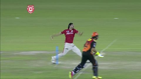 M46: KXIP vs SRH – Ben Cutting Six