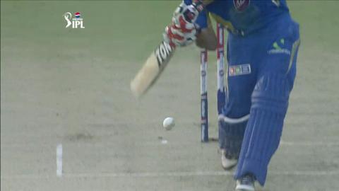 M28: DD vs MI – Rohit Sharma Six