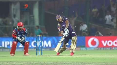 M17: DD vs KKR – Yusuf Pathan Six
