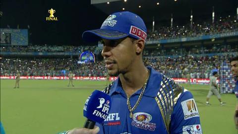 M60: MI vs CSK – Lendl Simmons Interview background