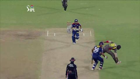 M48: SRH vs DD – Shahbaz Nadeem Wicket